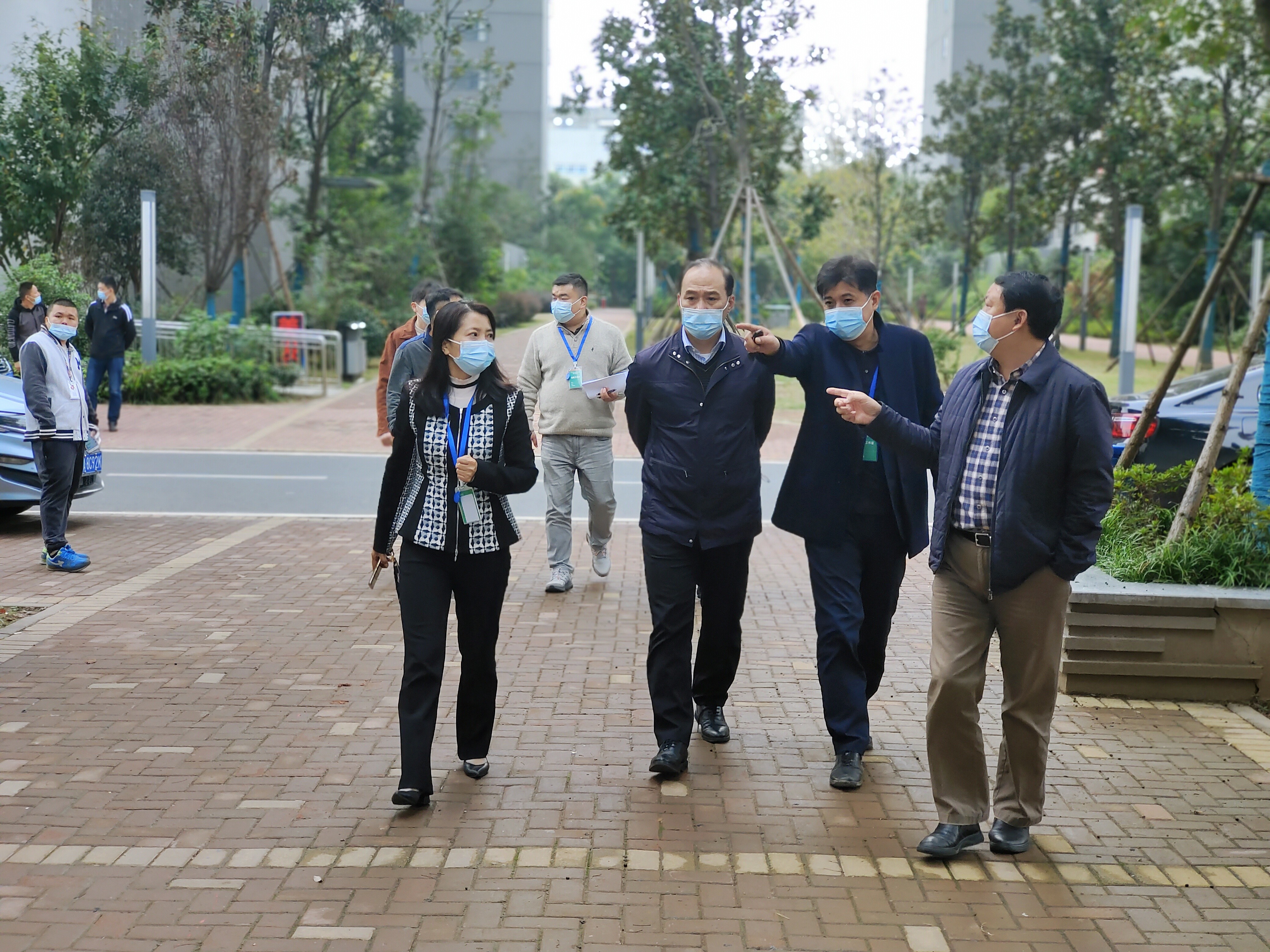 图片 1.jpg 图片 1.jpg